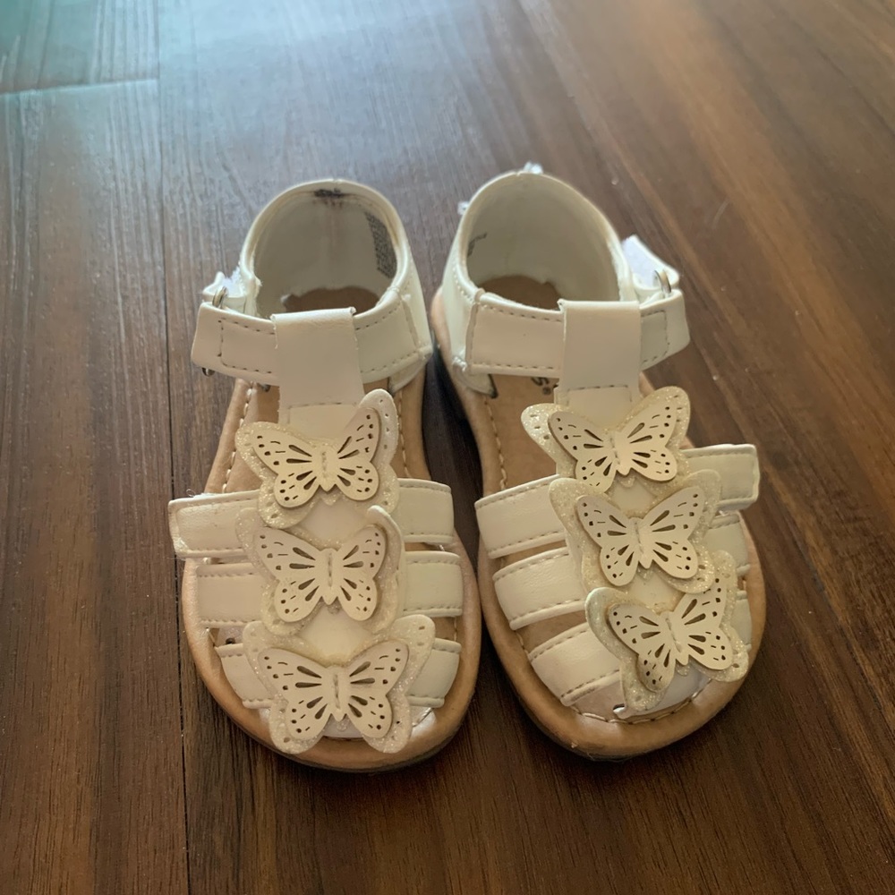 Jumping Beans Ivory Butterfly Sandals for toddlers - Size US 5T